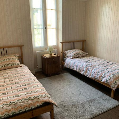 Maison Lushbrooks Moutier-Malcard Экстерьер фото